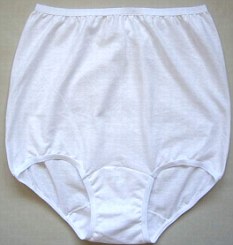 article-2017520-0D1B382700000578-160_233x245