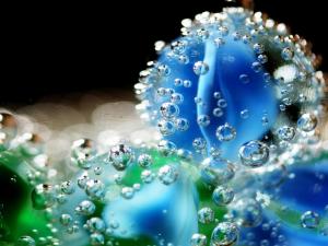 blume-kristallwasser-im-kristall,1600x1200,63301